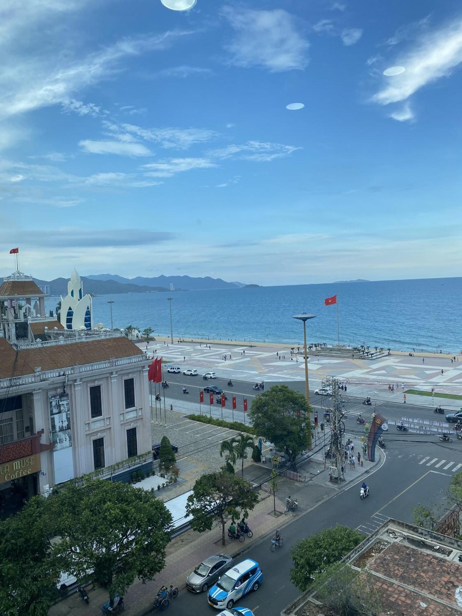 Happy Light Central Nha Trang Luaran gambar